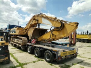 CAT 330B 10,9 x 3,04 x 3,60h - 40 000kg